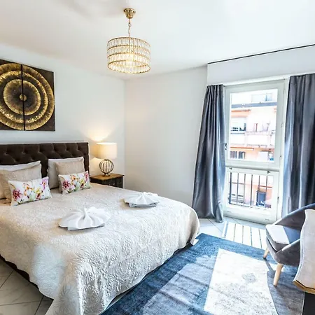 Appartement Amazing 4 Bedroom Apt Terrace Leman View *