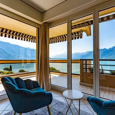 Amazing 4 Bedroom Apt Terrace Leman View * Clarens