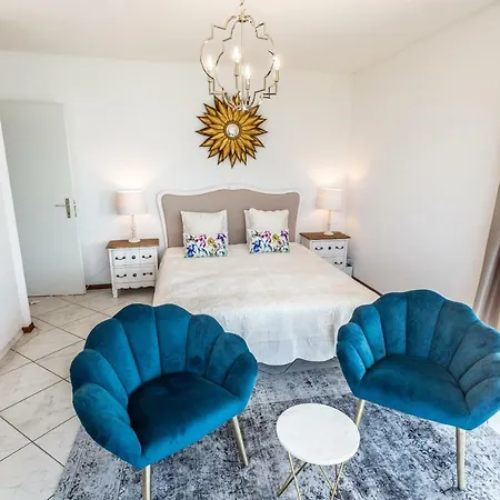 Appartement Amazing 4 Bedroom Apt Terrace Leman View